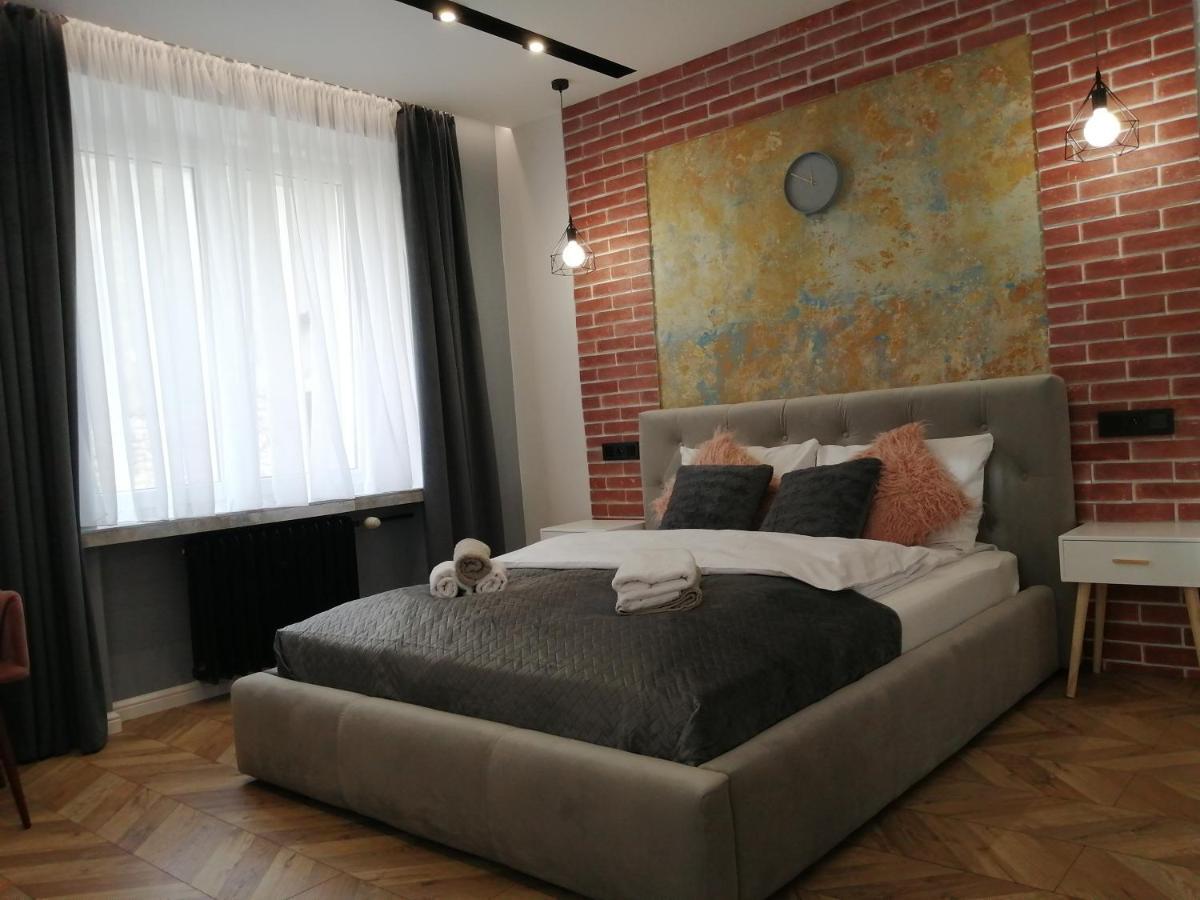 Apartament Lucy - Scisle Centrum Czestochowy ブィドゴシュチュ エクステリア 写真