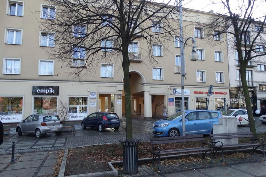 Apartament Lucy - Scisle Centrum Czestochowy ブィドゴシュチュ エクステリア 写真